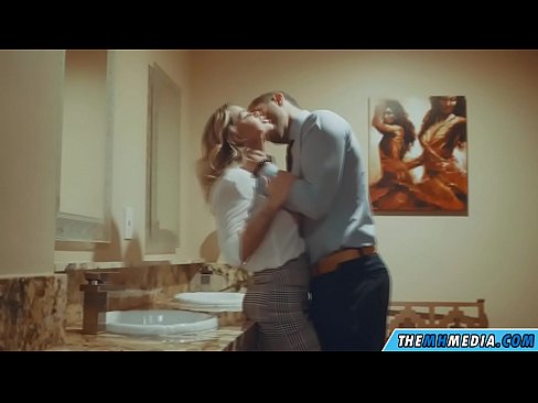 ❤️ When a busty blonde seduces you in a public restroom ❤❌ Fuck video at us